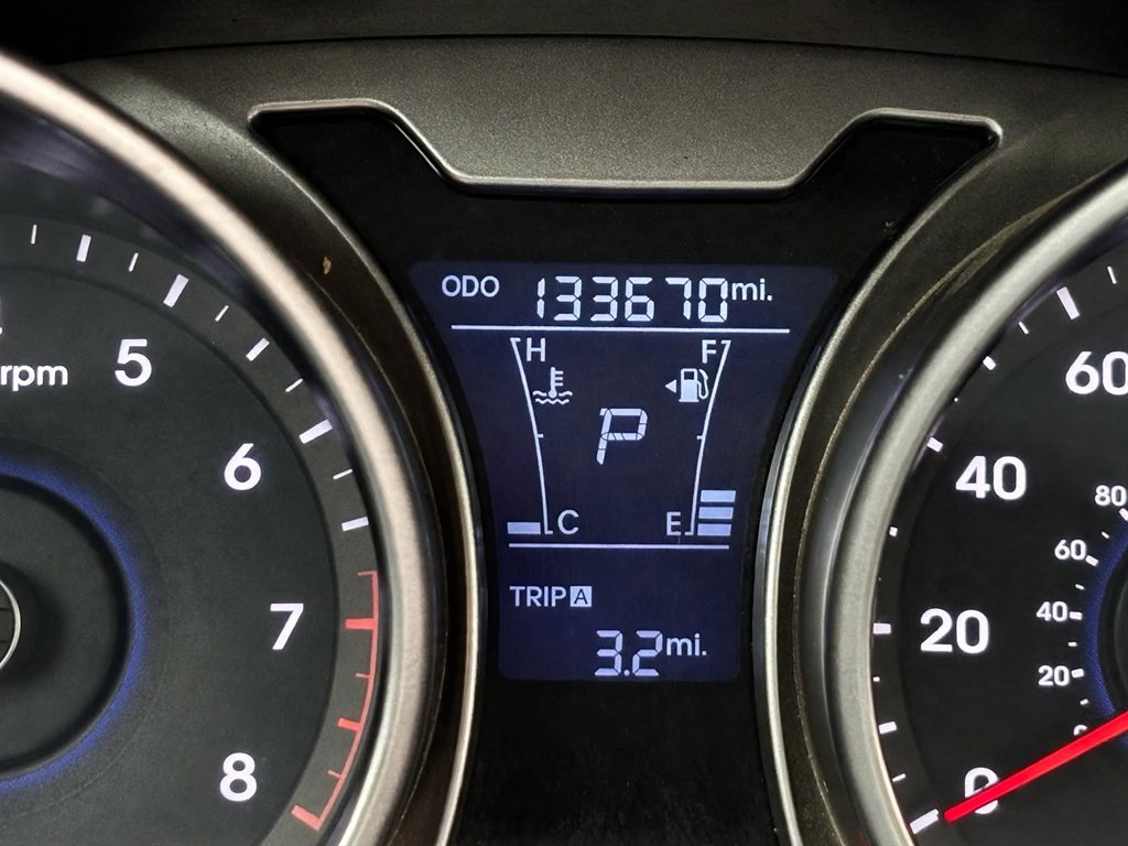 2013 Hyundai Veloster - $6,695
