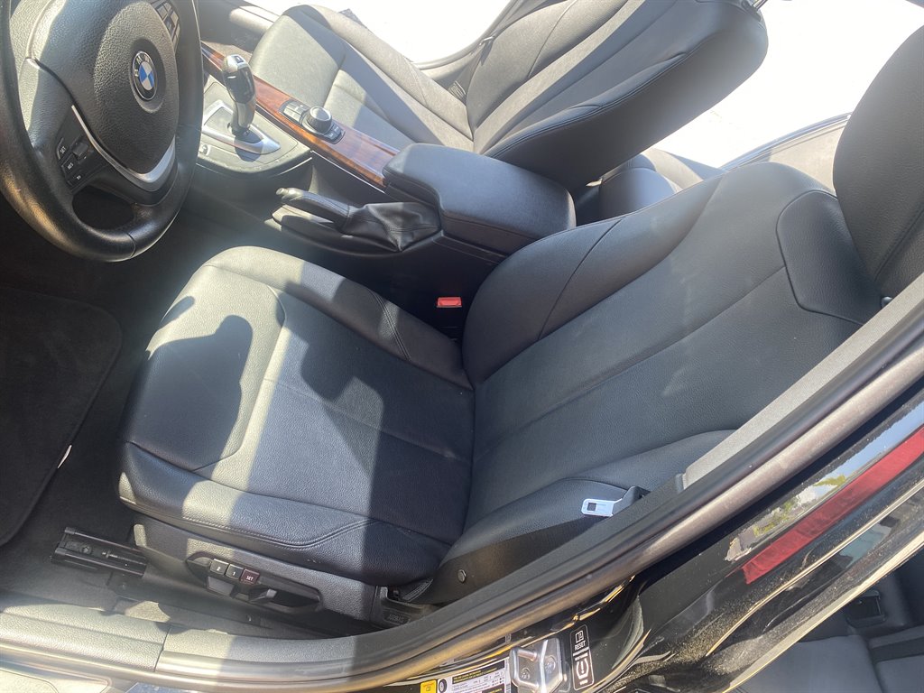 2015 BMW 3-Series 328i photo