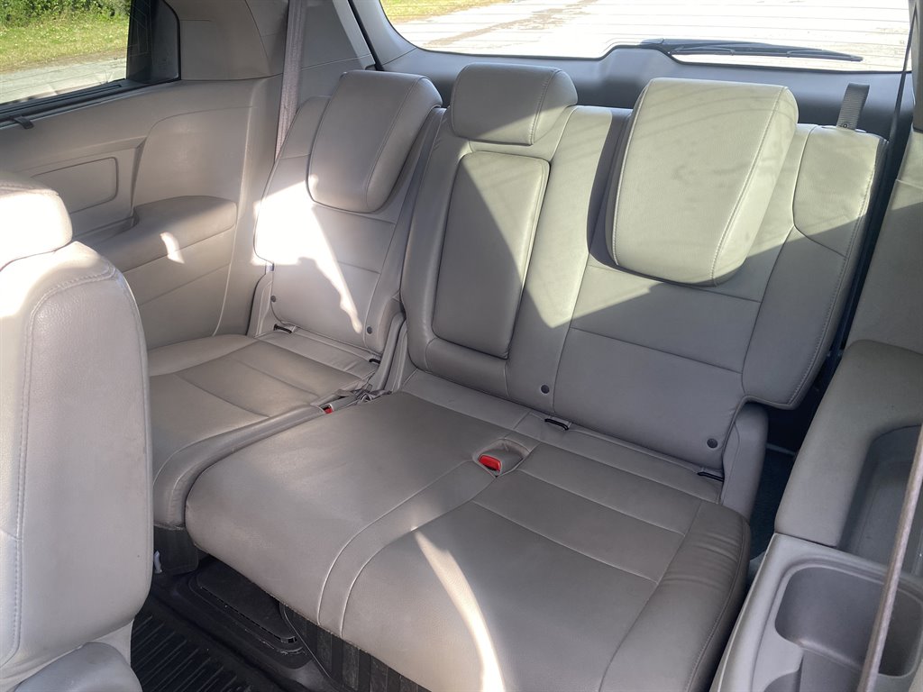 2013 Honda Odyssey Touring photo