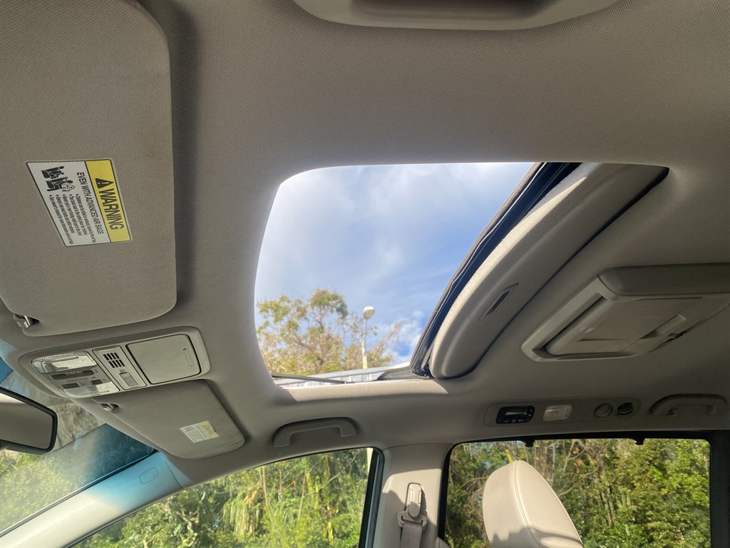 2013 Honda Odyssey Touring photo