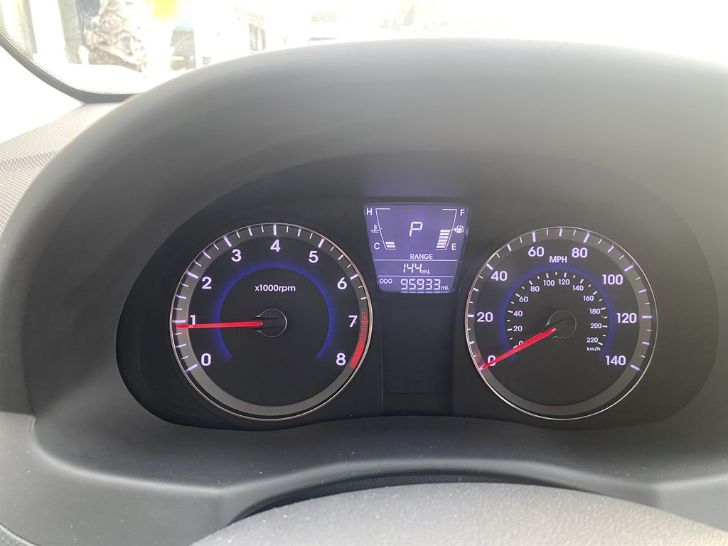 2013 Hyundai Accent GLS photo