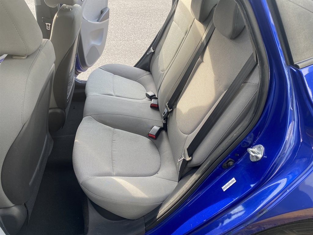2013 Hyundai Accent GLS photo