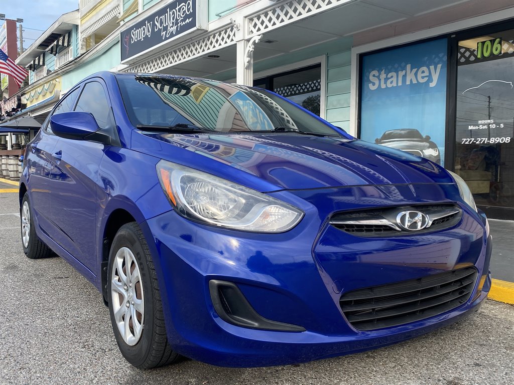 2013 Hyundai Accent GLS photo