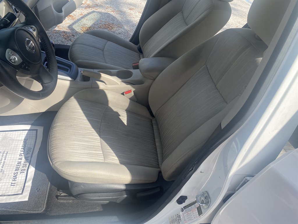 2016 Nissan Sentra SV photo