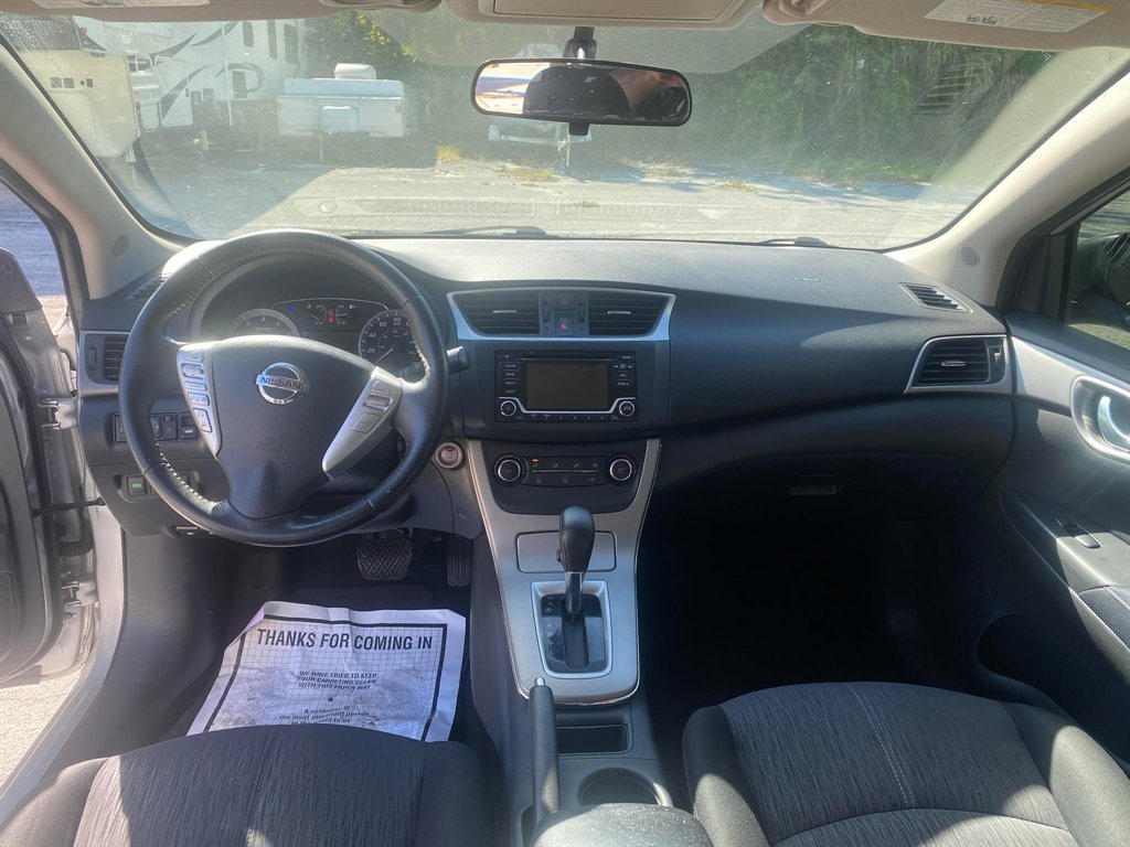 2015 Nissan Sentra SV photo