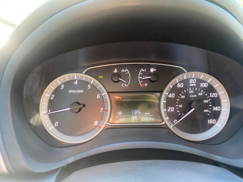 2015 Nissan Sentra SV photo