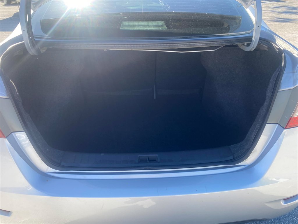 2015 Nissan Sentra SV photo