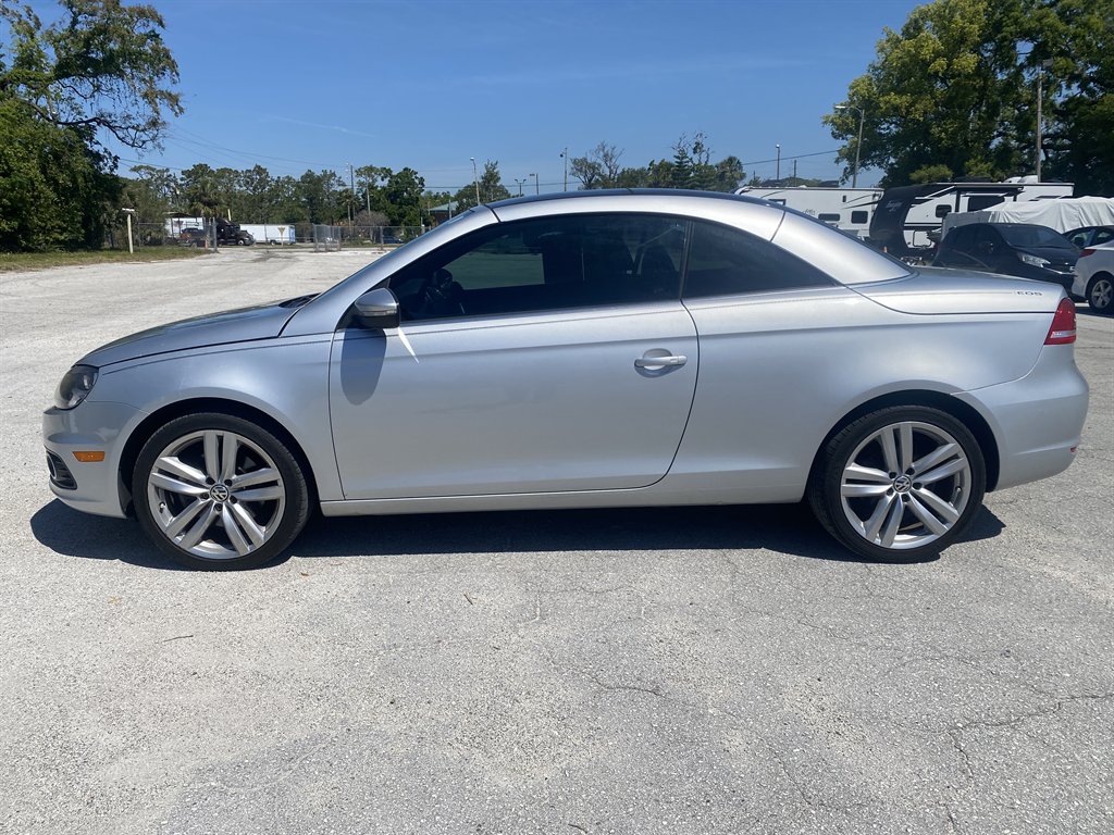 2012 Volkswagen Eos Lux SULEV photo