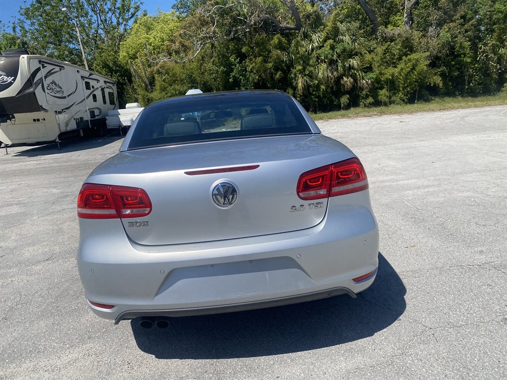 2012 Volkswagen Eos Lux SULEV photo