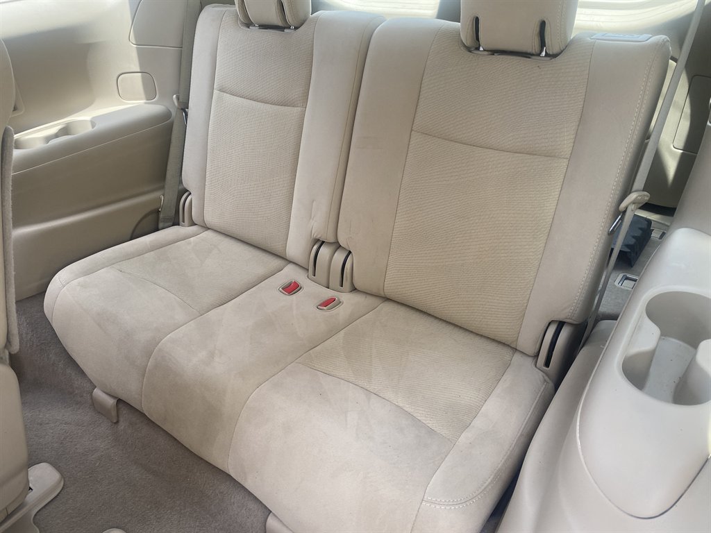 2015 Nissan Pathfinder SV photo