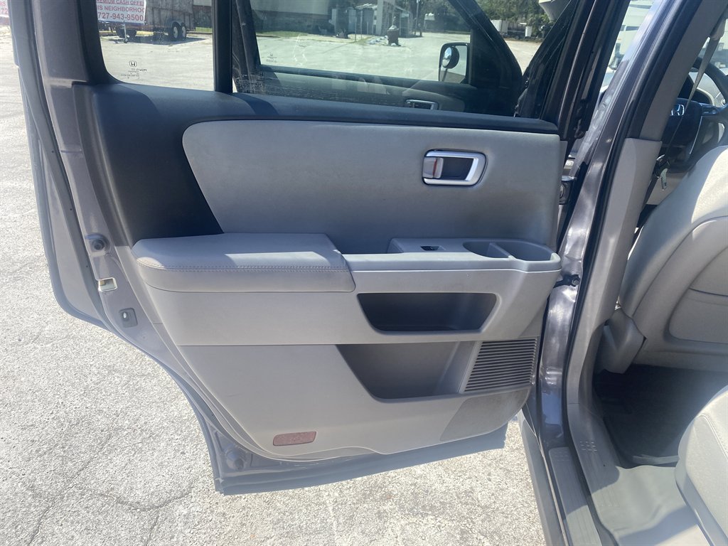 2015 Honda Pilot SE photo