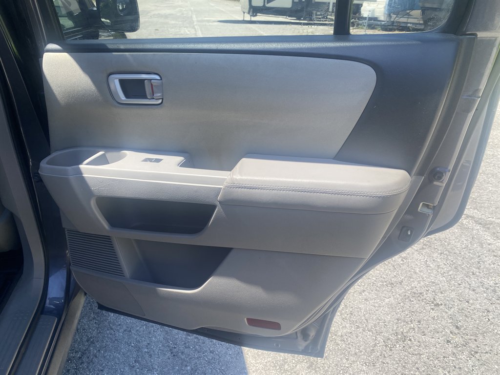 2015 Honda Pilot SE photo