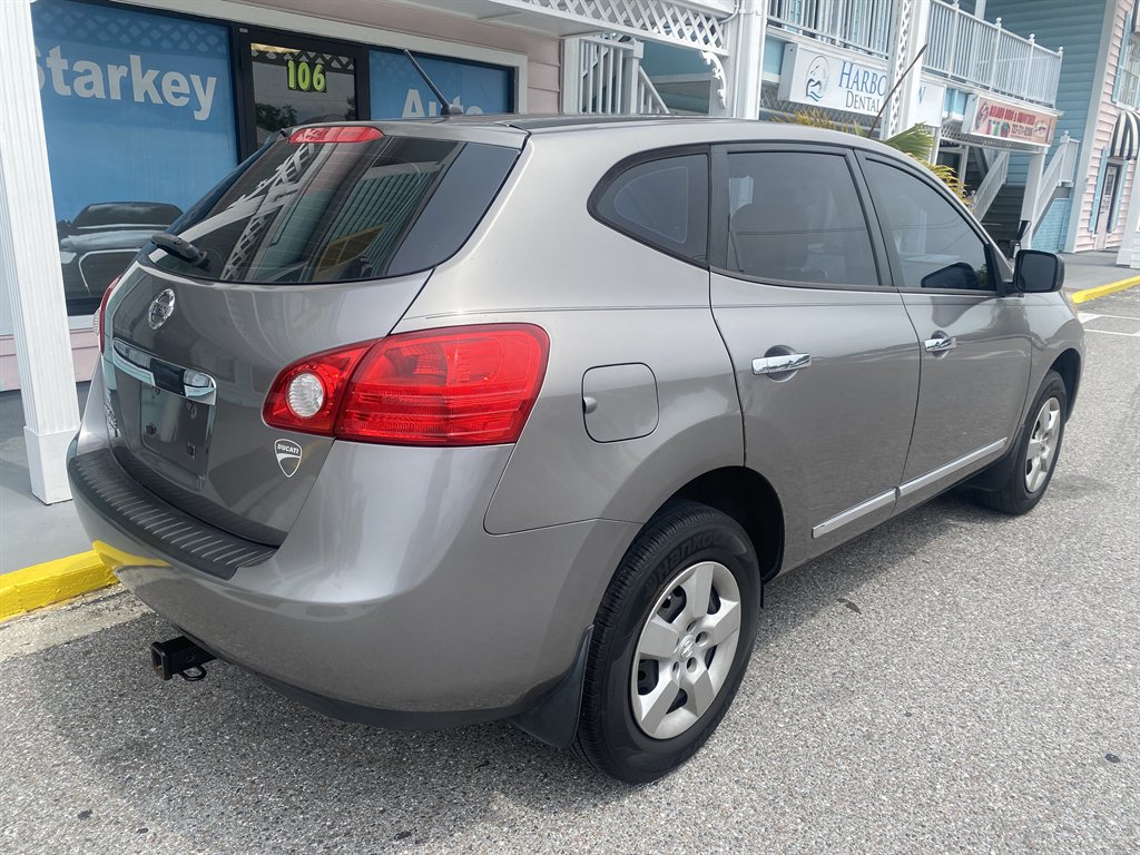 2014 Nissan Rogue Select S photo