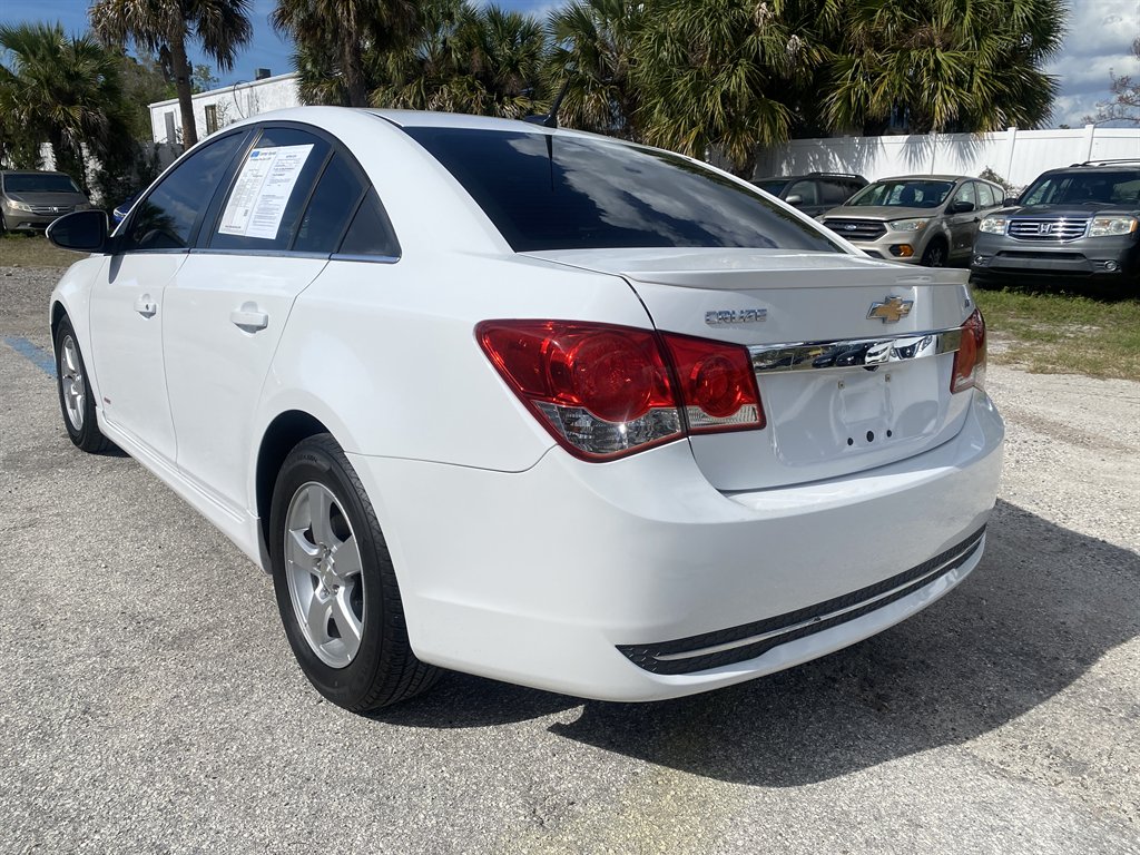 2014 Chevrolet Cruze - $5,490