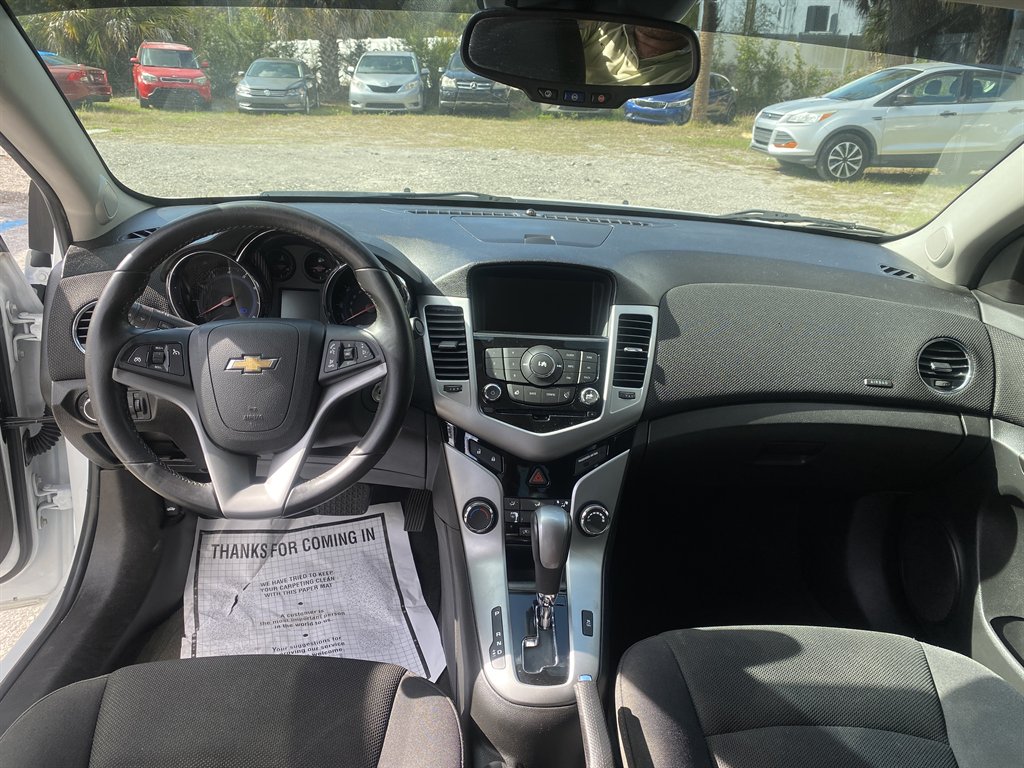 2014 Chevrolet Cruze - $5,490