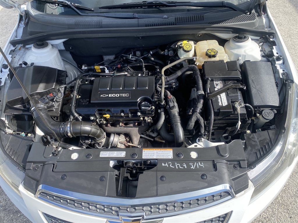 2014 Chevrolet Cruze - $5,490