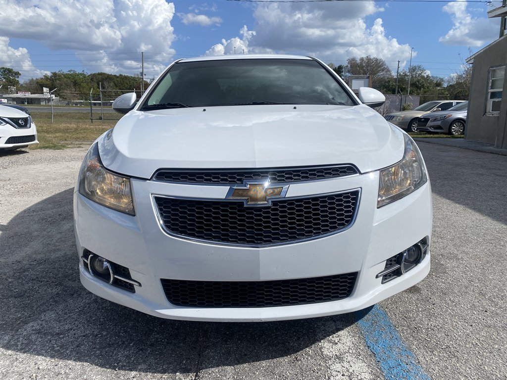 2014 Chevrolet Cruze - $5,490