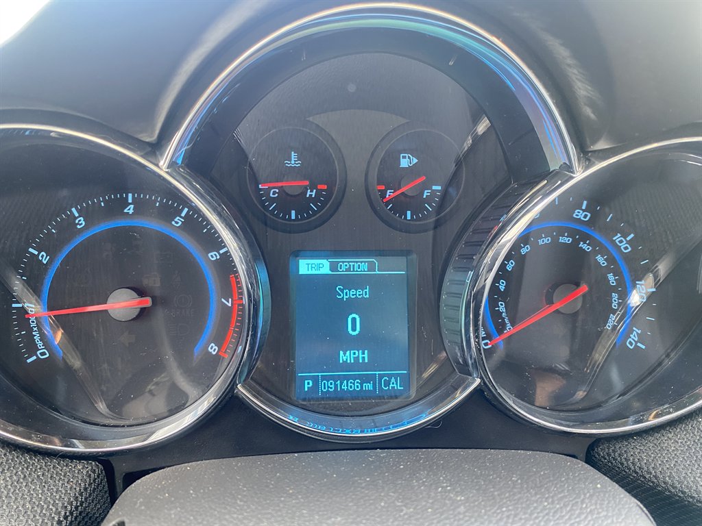 2014 Chevrolet Cruze - $5,490