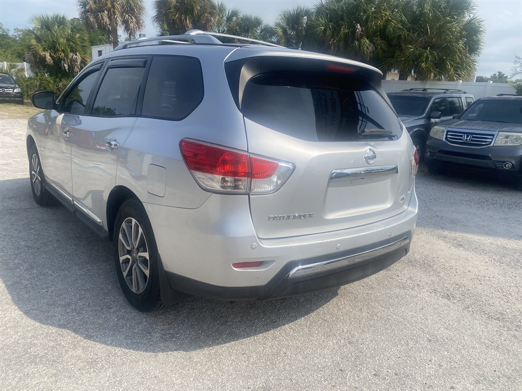 2013 Nissan Pathfinder - $5,490