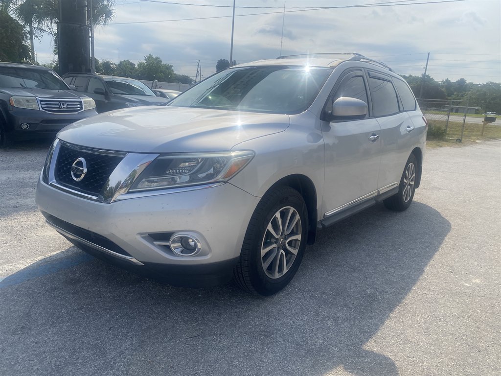 2013 Nissan Pathfinder - $5,490