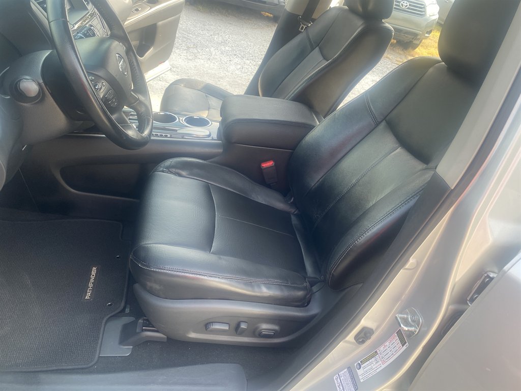 2013 Nissan Pathfinder - $5,490