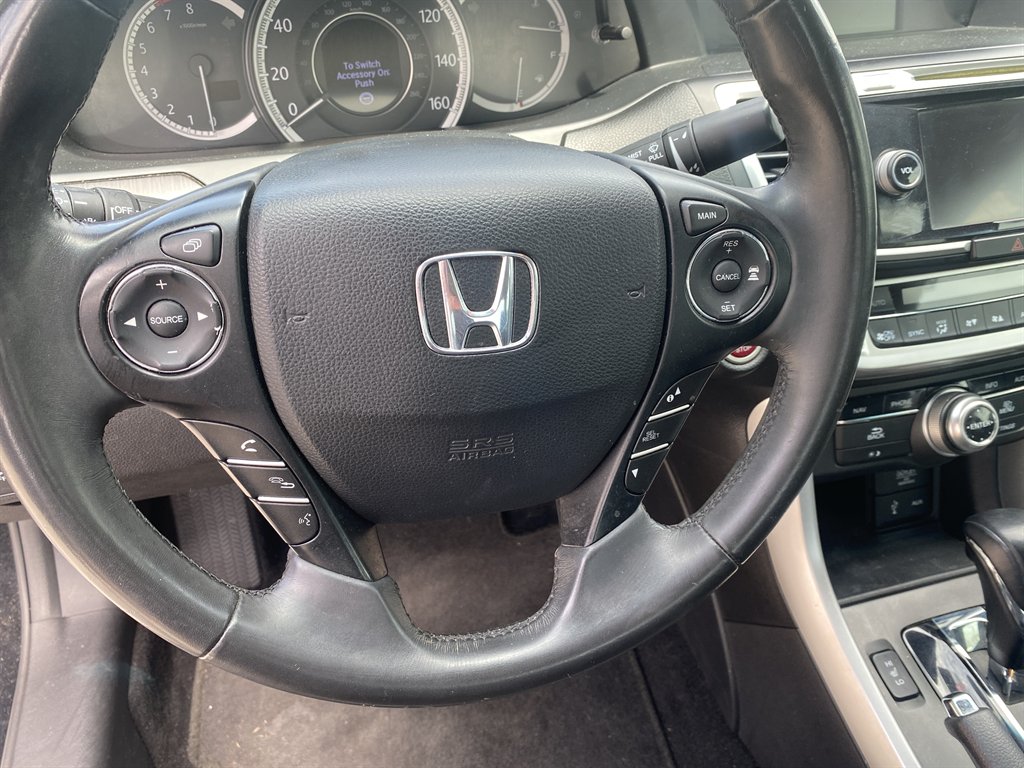 2015 Honda Accord - $9,990