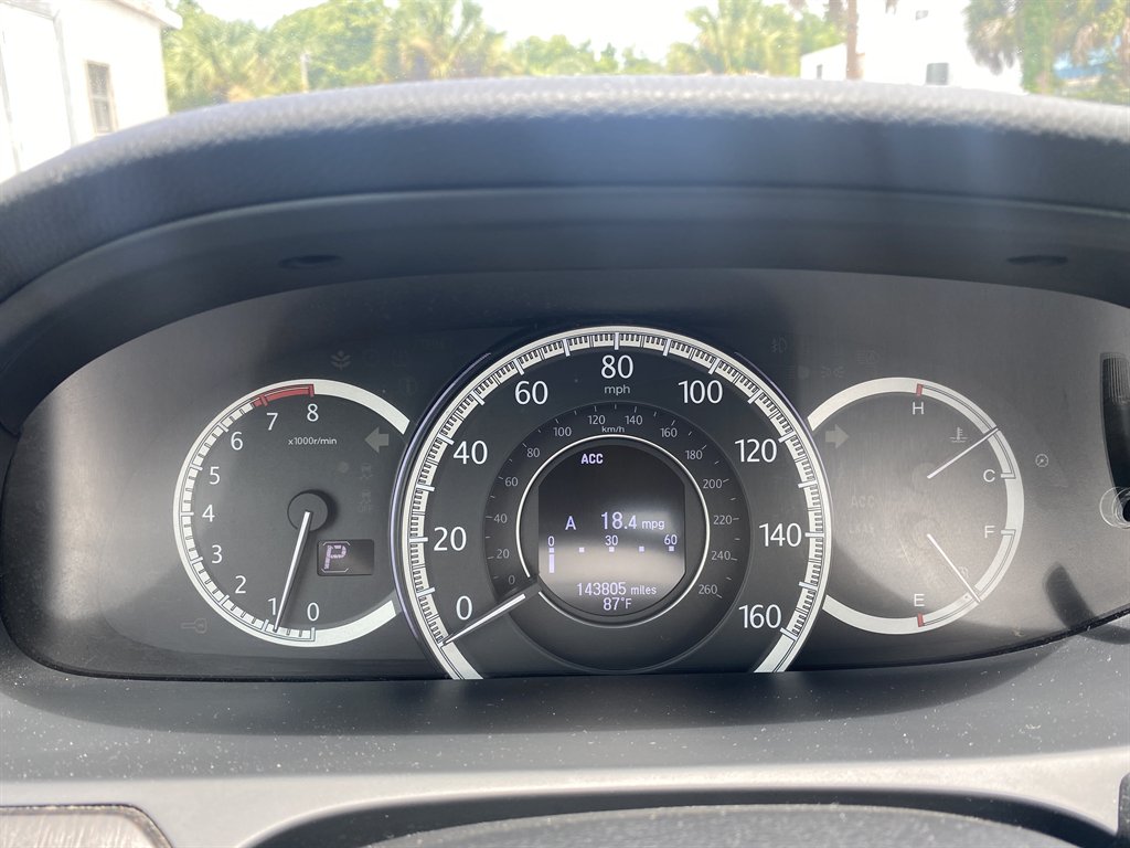 2015 Honda Accord - $9,990