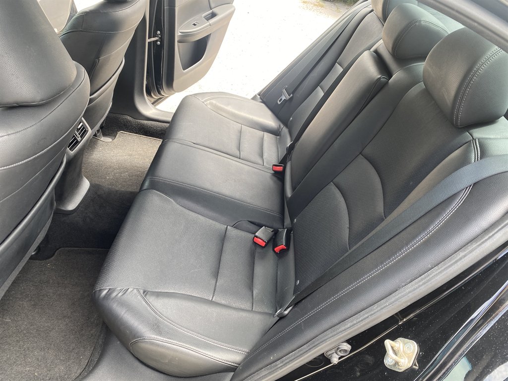 2015 Honda Accord - $9,990