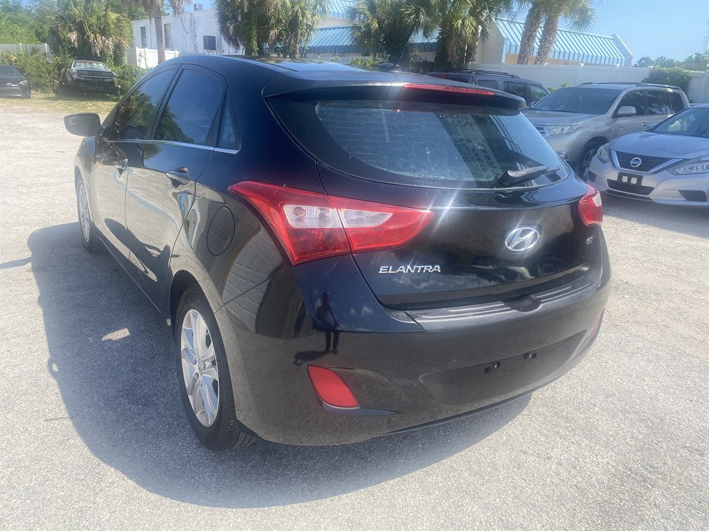 2014 Hyundai Elantra - $6,290