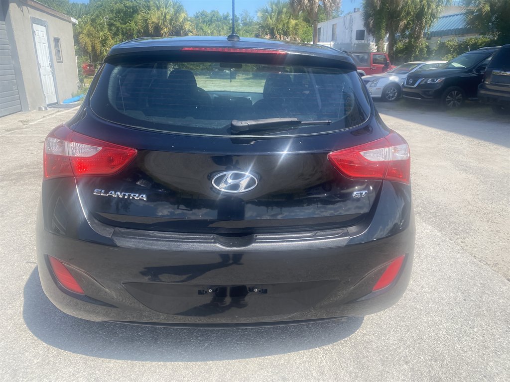 2014 Hyundai Elantra - $6,290