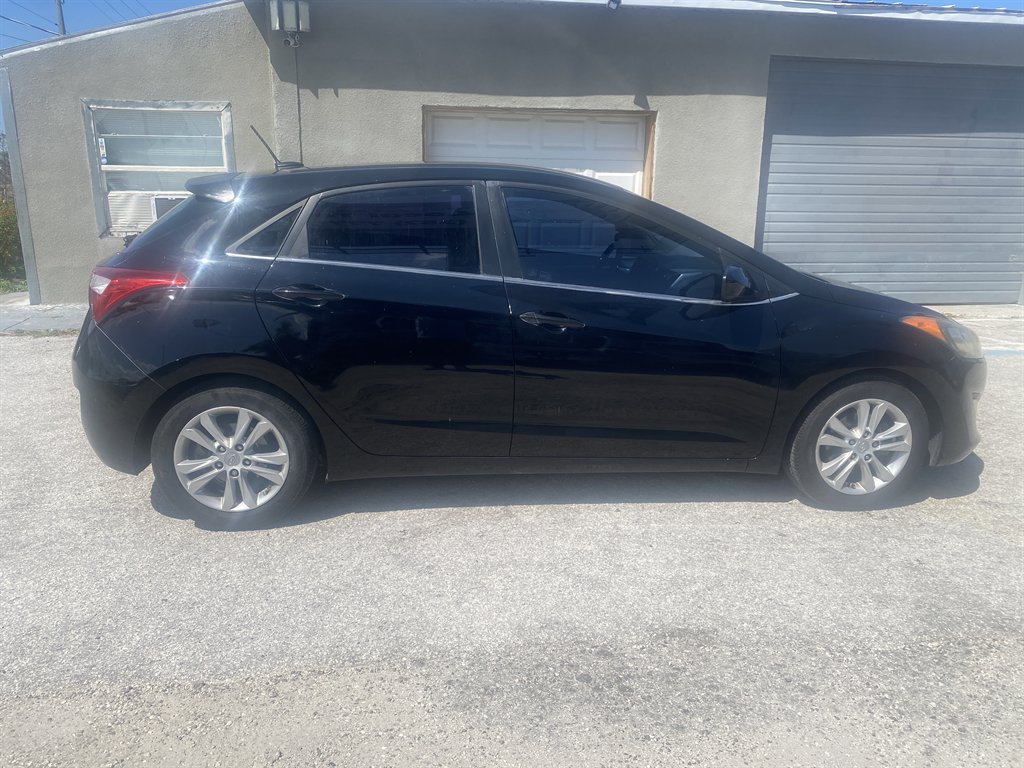 2014 Hyundai Elantra - $6,290