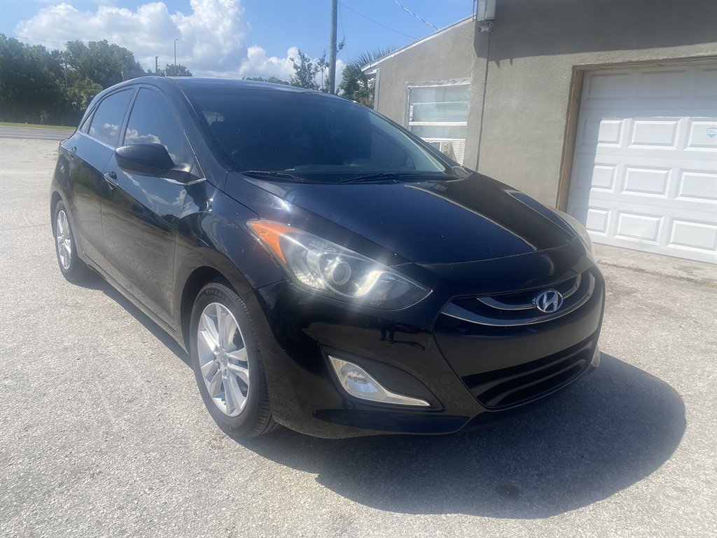 2014 Hyundai Elantra - $6,290