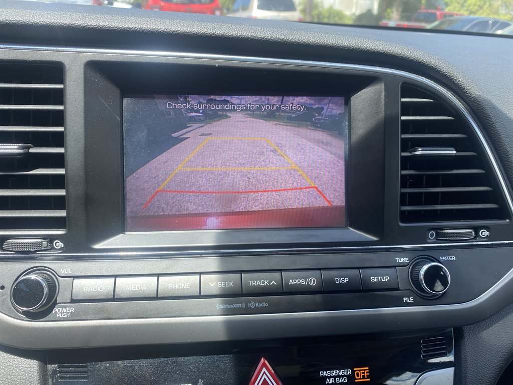 2017 Hyundai Elantra - $7,990
