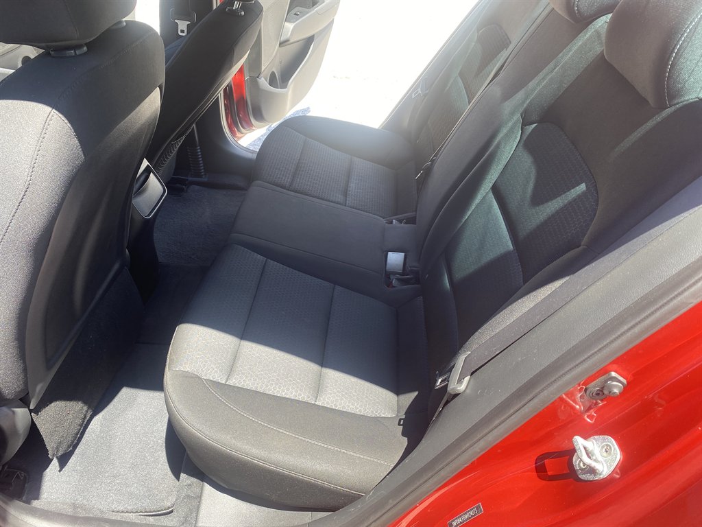 2017 Hyundai Elantra - $7,990