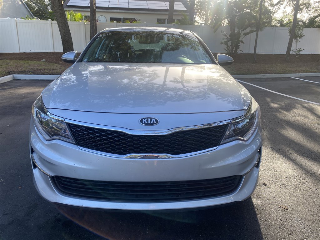 2017 Kia Optima - $7,990