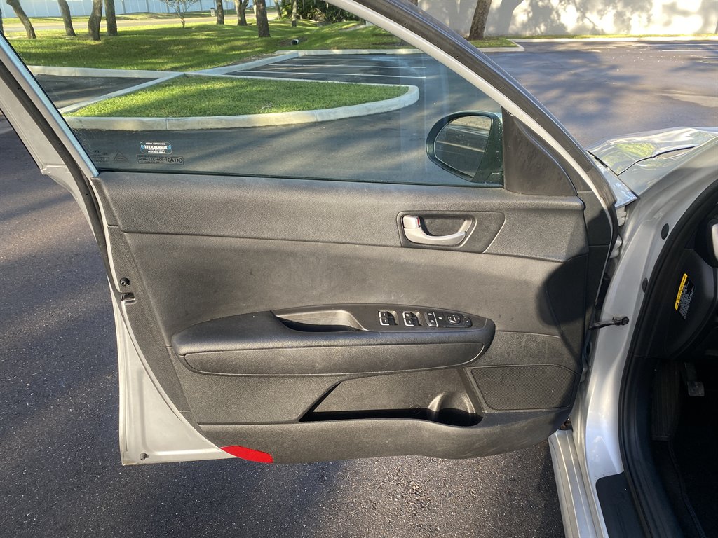 2017 Kia Optima - $7,990