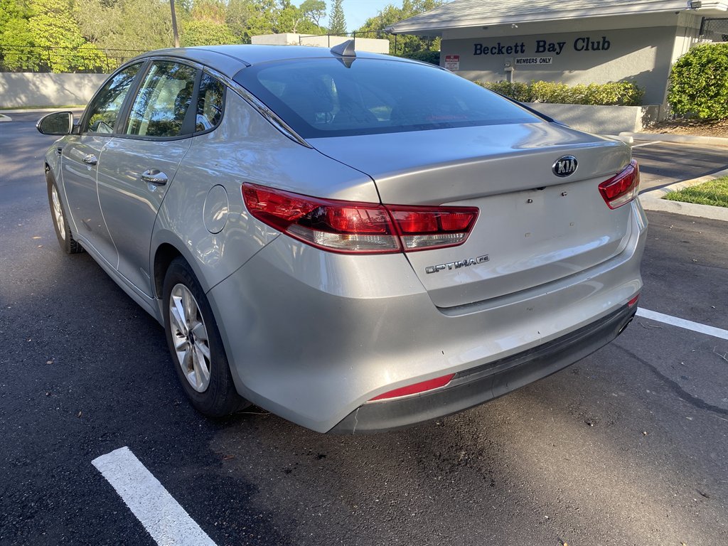 2017 Kia Optima - $7,990