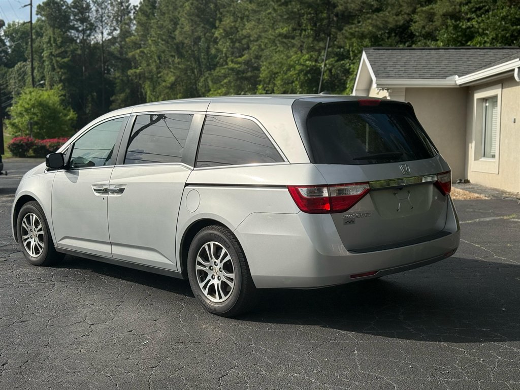 2011 Honda Odyssey EX-L w/DVD photo