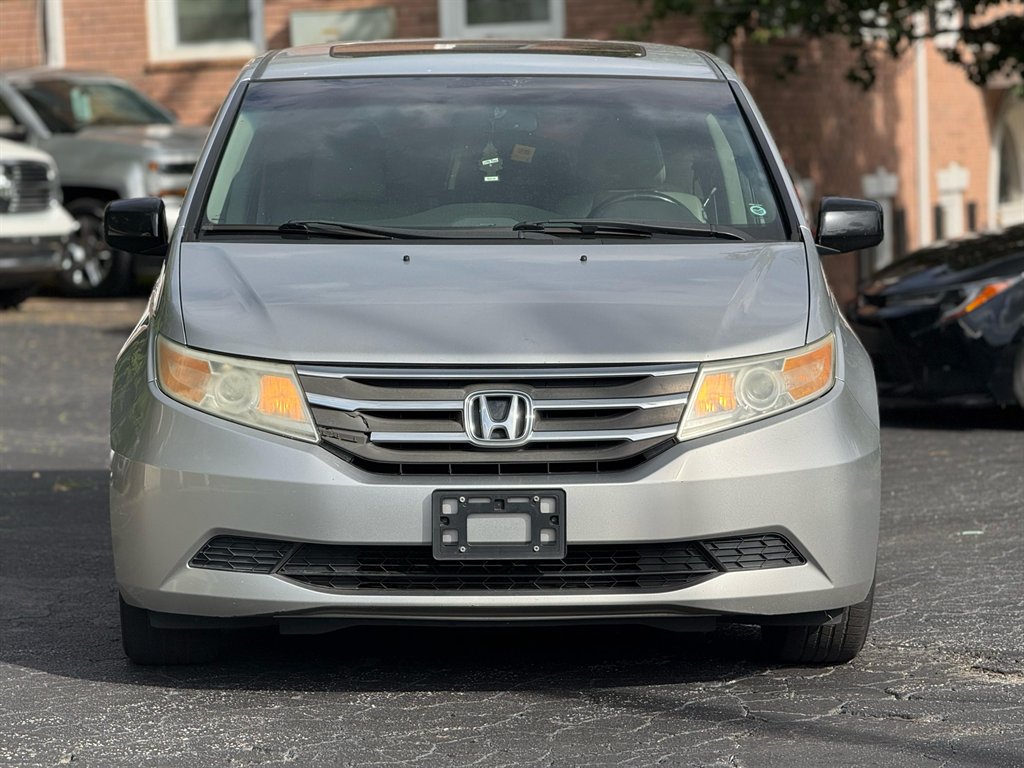 2011 Honda Odyssey EX-L w/DVD photo