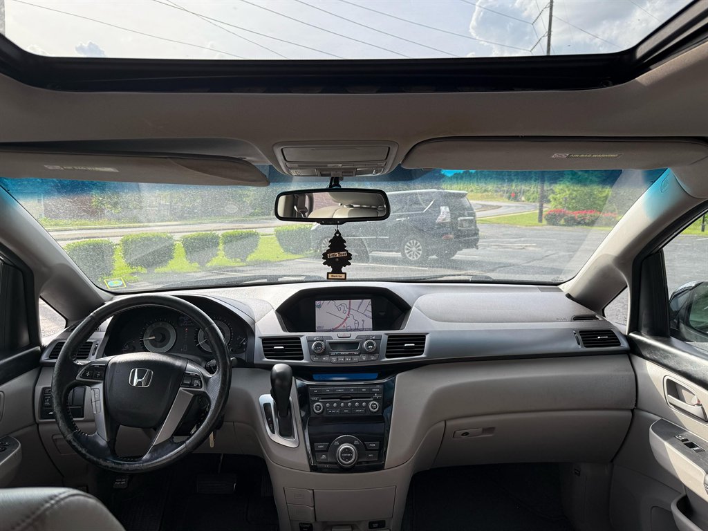 2011 Honda Odyssey EX-L w/DVD photo