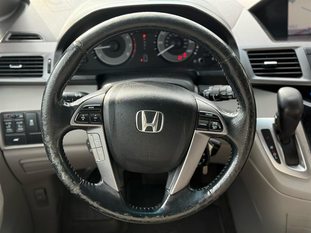 2011 Honda Odyssey EX-L w/DVD photo