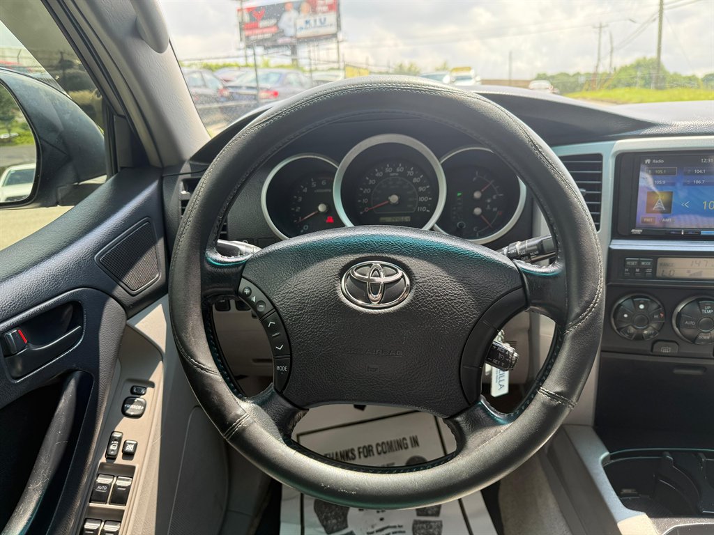 2006 Toyota 4Runner SR5 photo