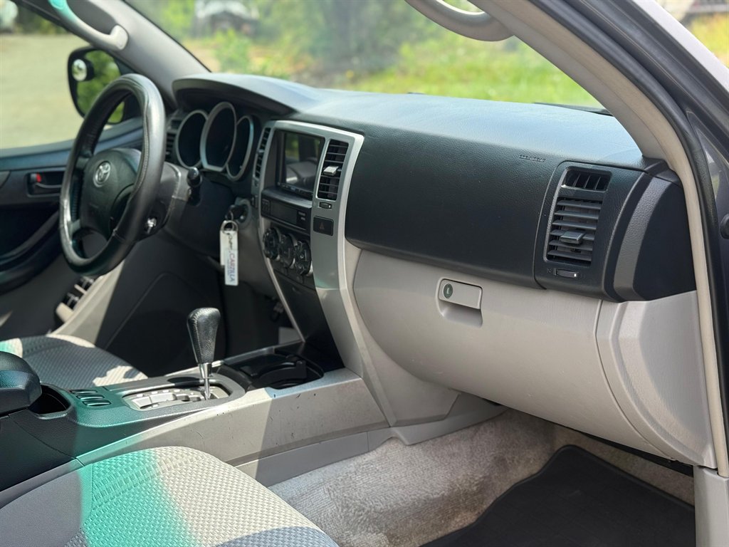 2006 Toyota 4Runner SR5 photo