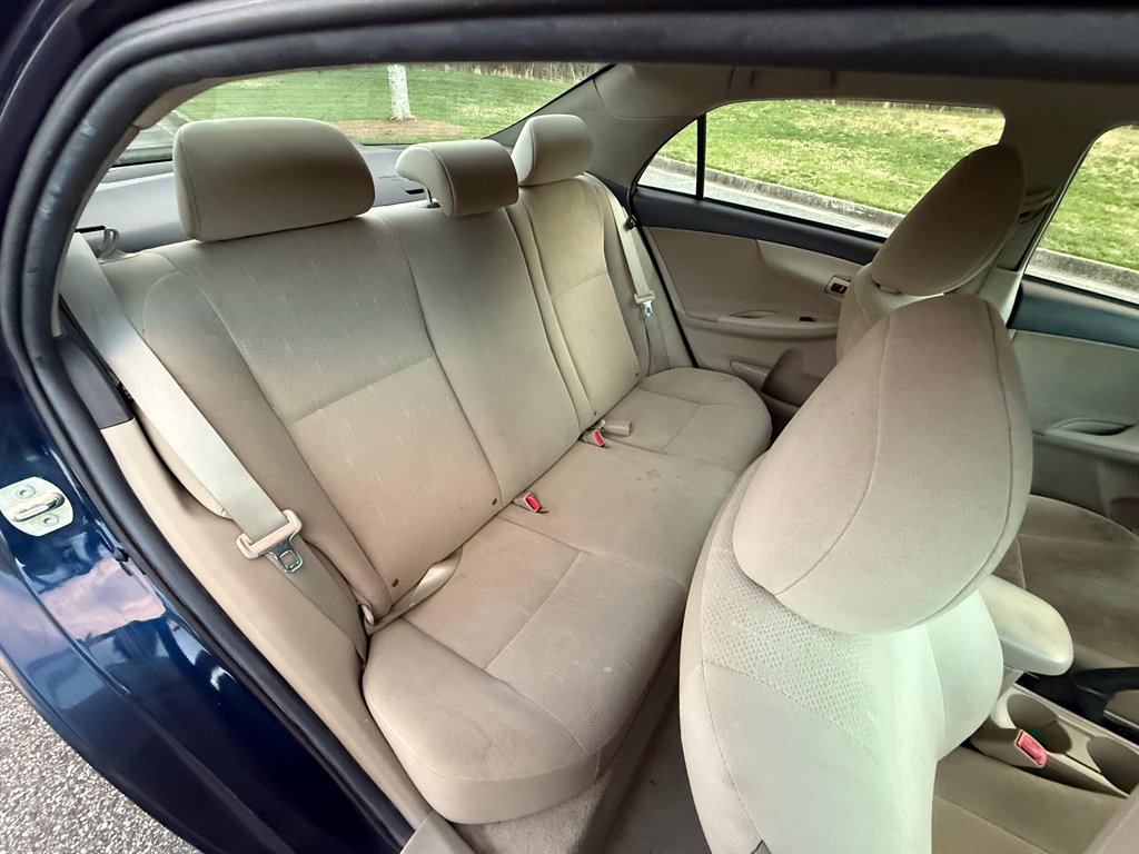 2013 Toyota Corolla L photo