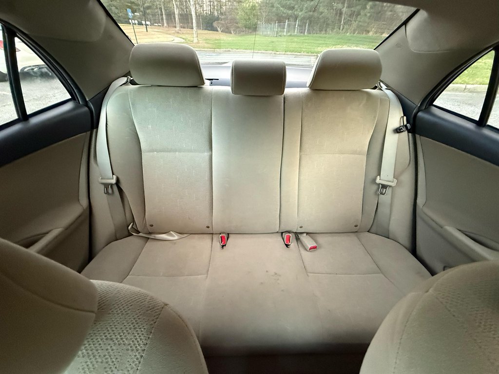 2013 Toyota Corolla L photo