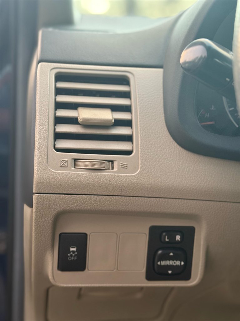 2013 Toyota Corolla L photo