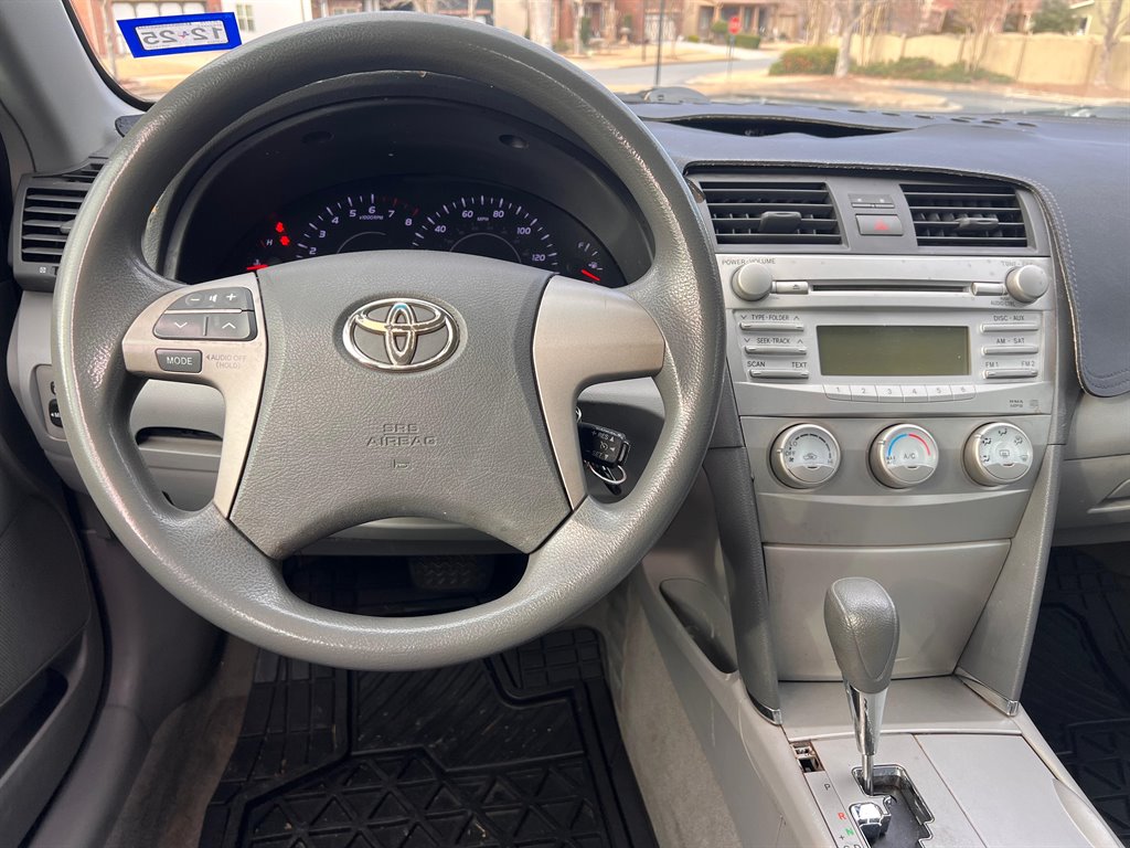 2011 Toyota Camry photo