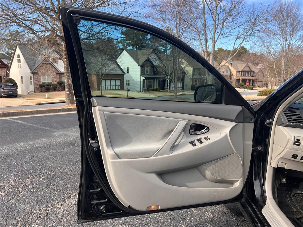 2011 Toyota Camry photo