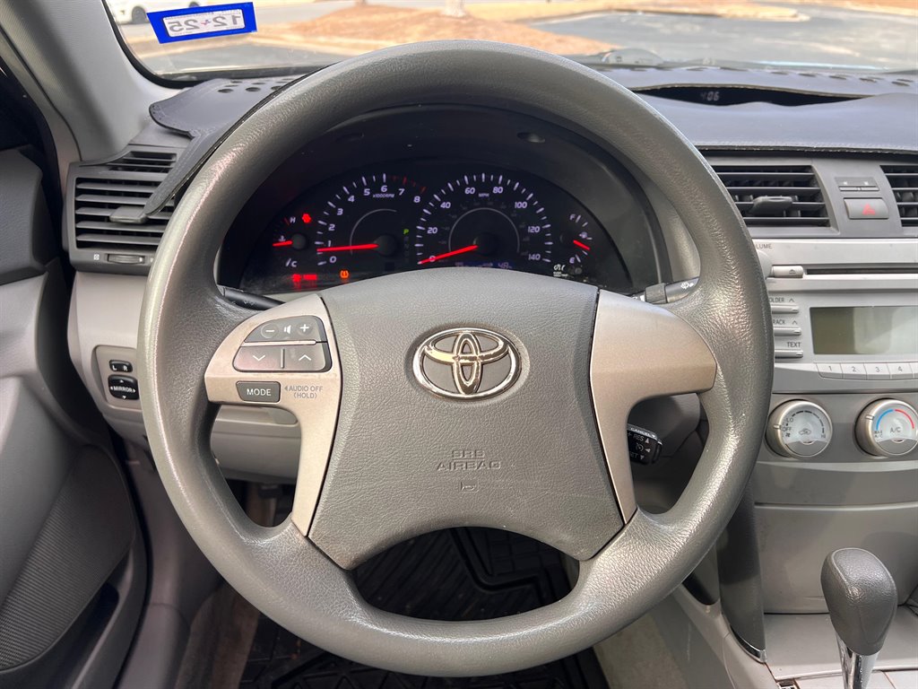 2011 Toyota Camry photo
