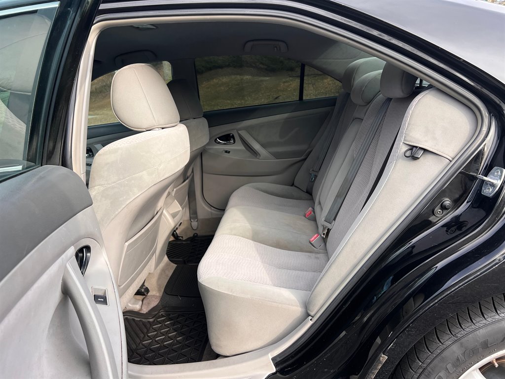 2011 Toyota Camry photo